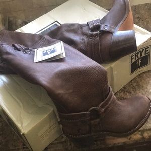Vintage Frye Harness boot (Never worn)